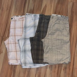 Quick Silver Mens Plaid Cargo Shorts 4 Pairs